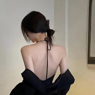 面对我